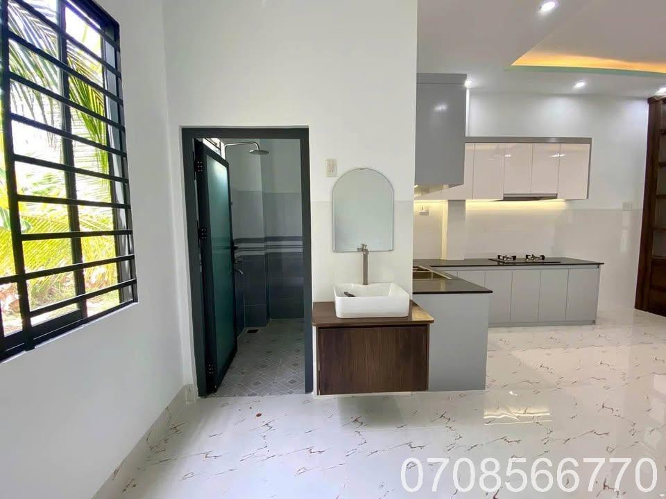 Sổ riêng về tay, chốt ngay giá tốt. Hơn 57m2 có 900tr cho nhà xinh TP - Ảnh 2